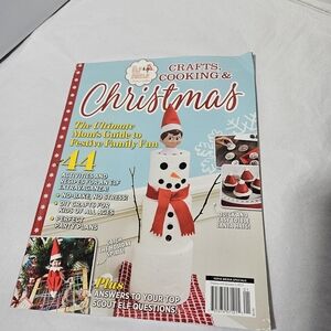 2018 The Elf on the Shelf Crafts Cooking and Christmas Holiday Fun Magazine